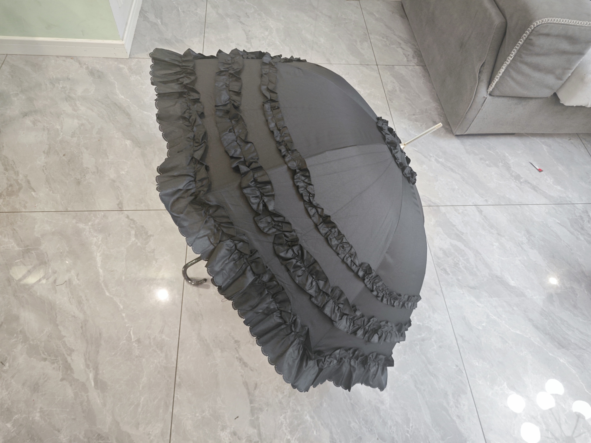 Umbrella with 3 Frills Ruffles Lolita Cosplay parasol black